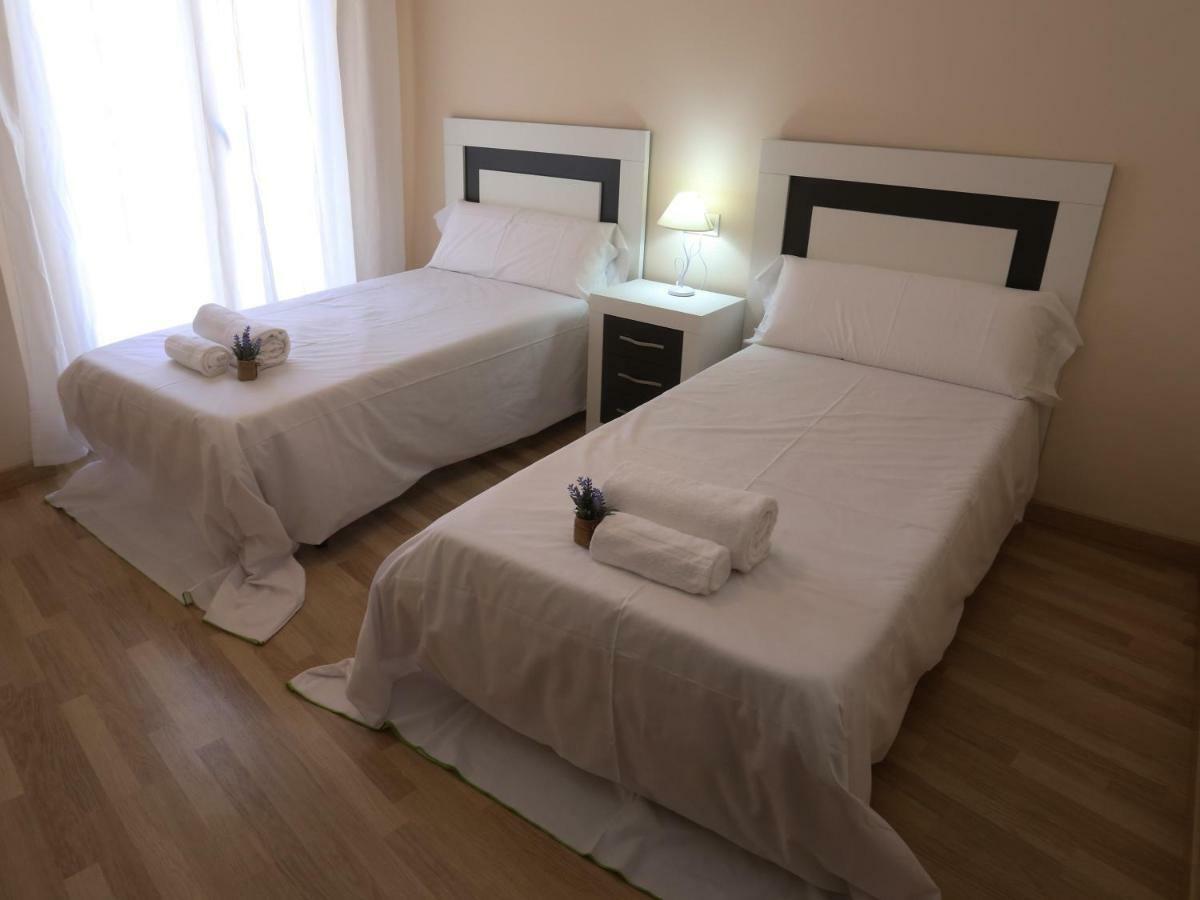 อปาร์ตเมนโต ตูริสติโกส ปูเอนเต โรมาโน พี 3 2-เอ Apartment ซาลามังกา ภายนอก รูปภาพ